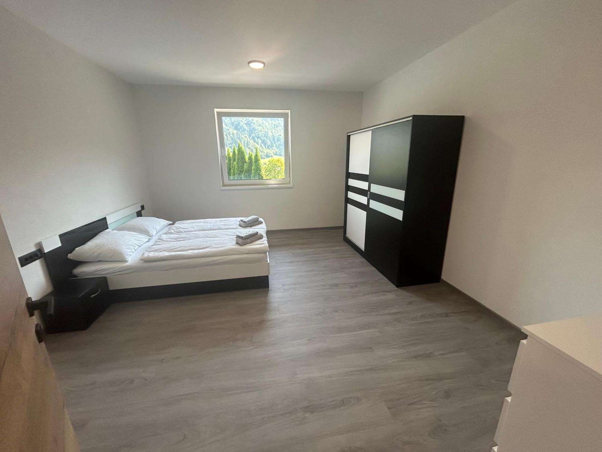 Apartments Ema Бохин Екстериор снимка