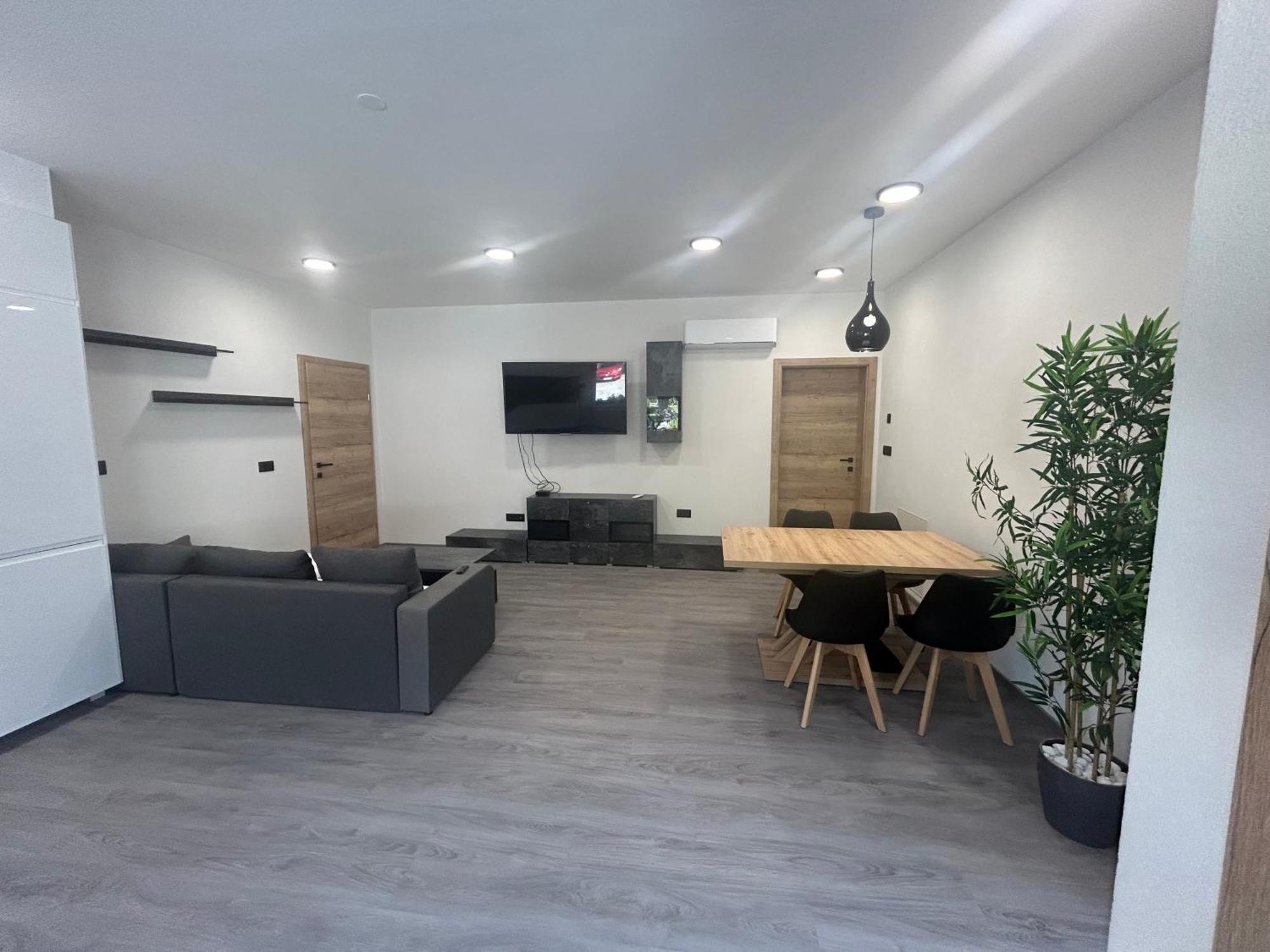 Apartments Ema Бохин Екстериор снимка