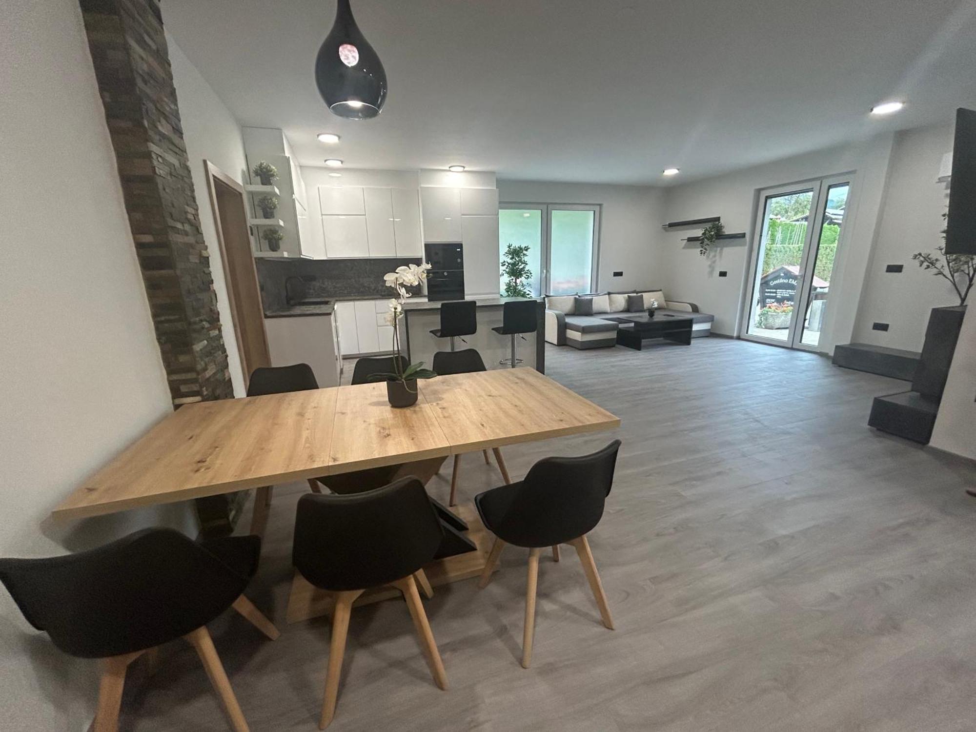 Apartments Ema Бохин Екстериор снимка
