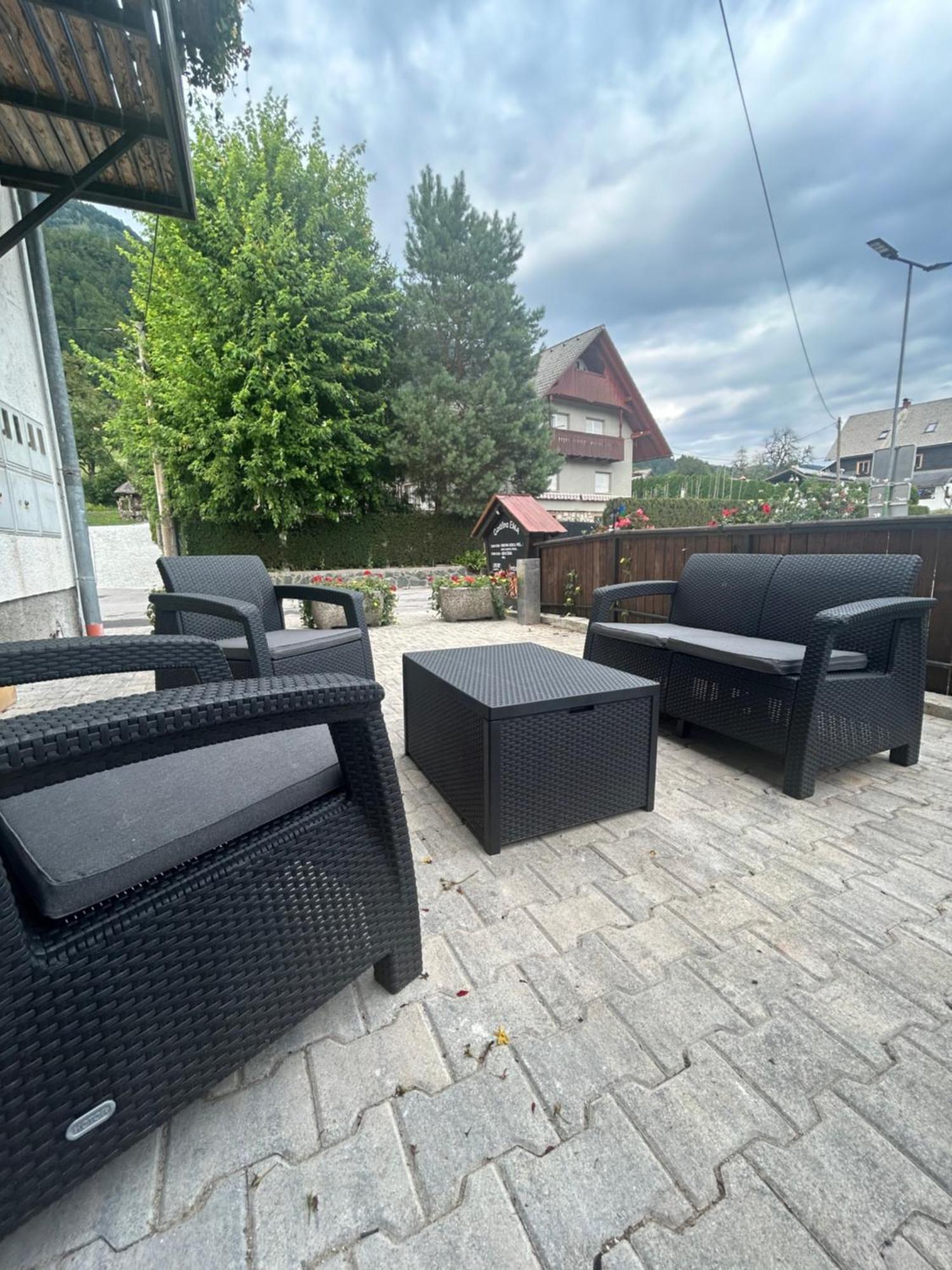 Apartments Ema Бохин Екстериор снимка